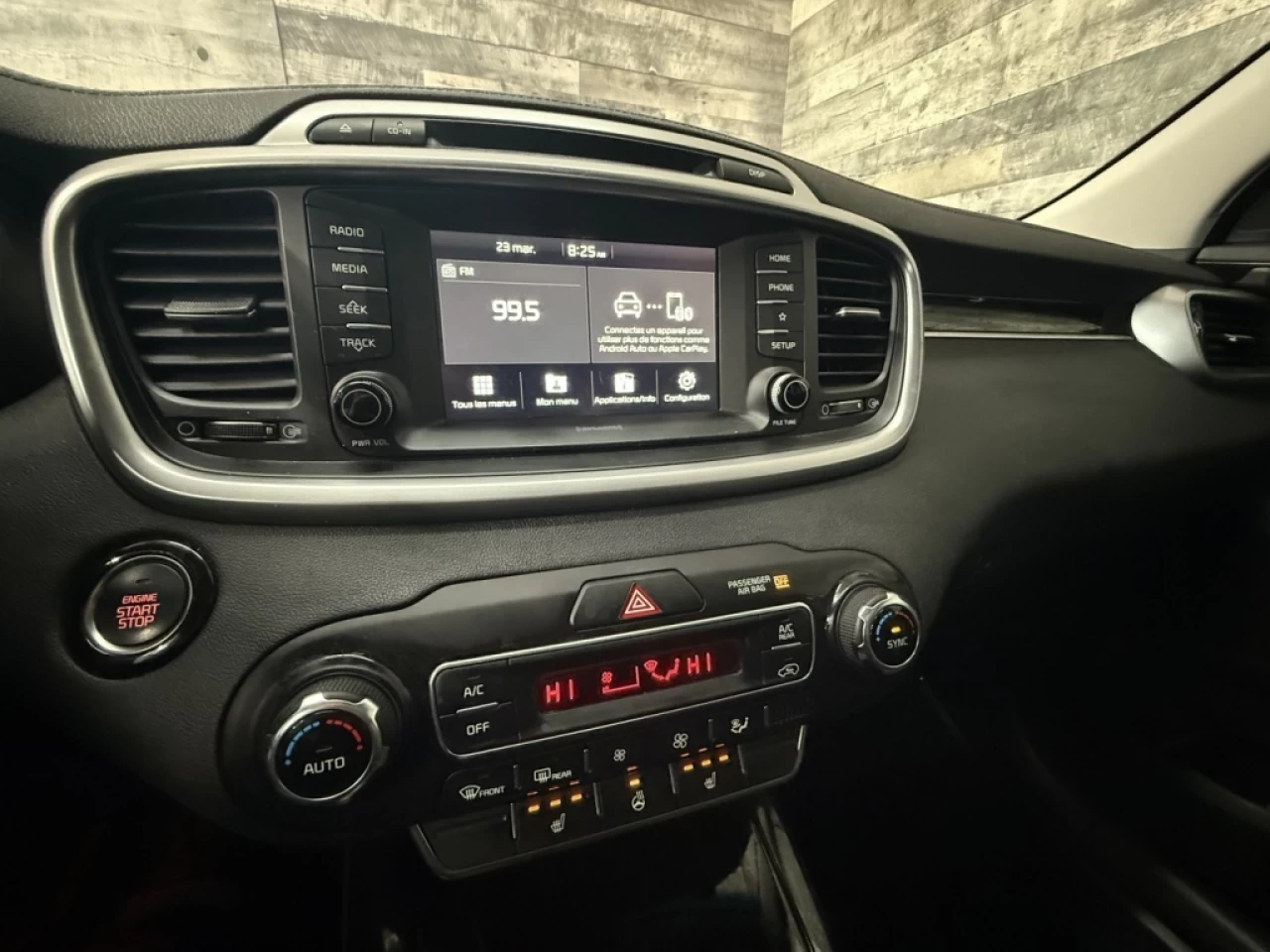 2019 Kia Sorento EX AWD 7 PASS CUIR TOIT ** APPROUVÉ À 99.9% ** Image principale