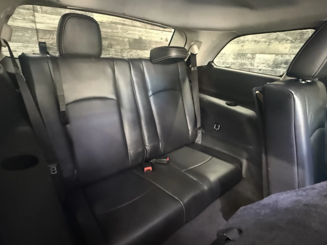 2018 Dodge Journey Crossroad AWD CUIR BLUETHOOT **APPROUVÉE 99,9%** Image principale