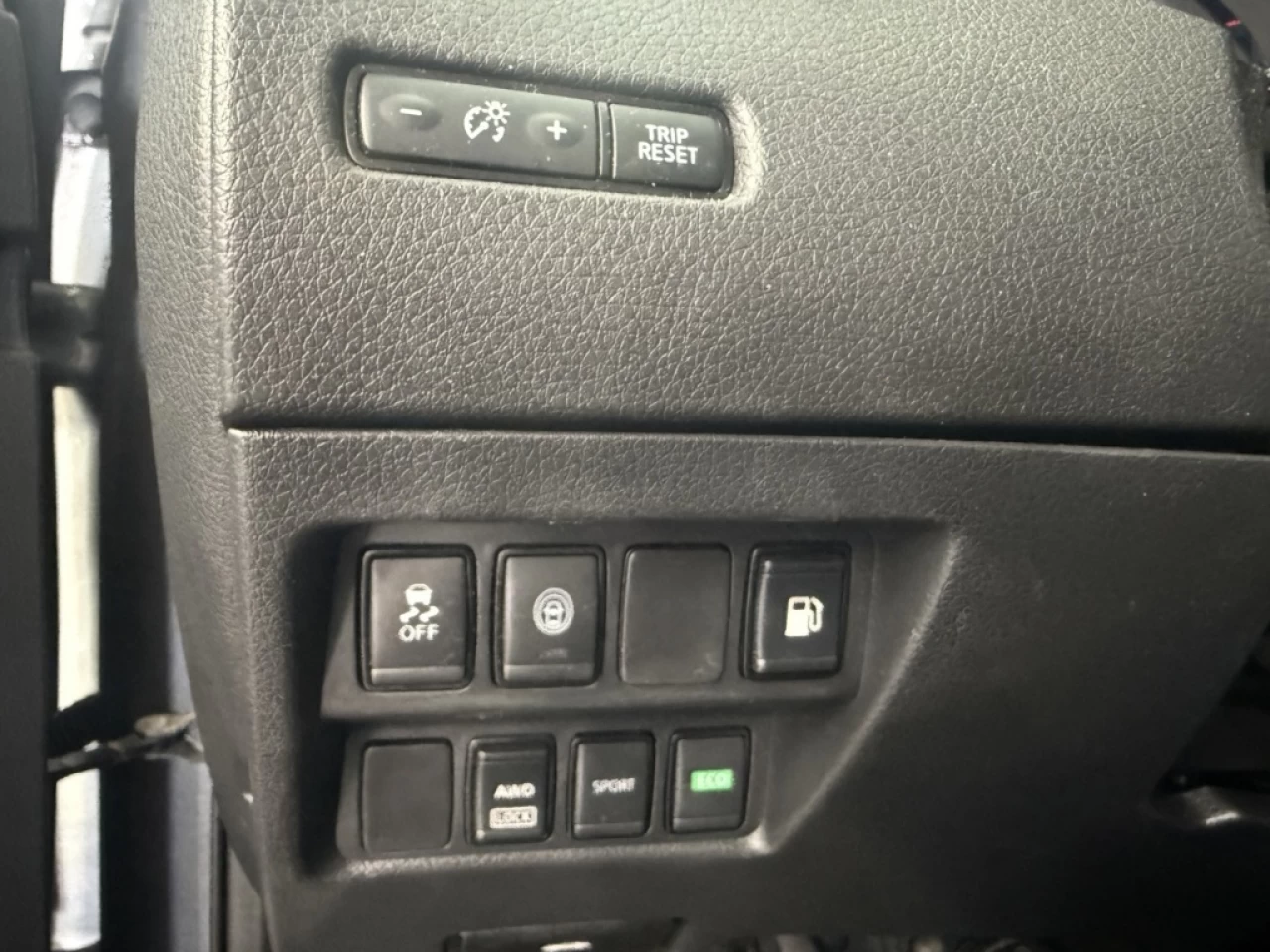 2019 Nissan Rogue SV AWD TOIT PANO CAM DE RECUL** APPROUVÉ À 99.9% * Image principale