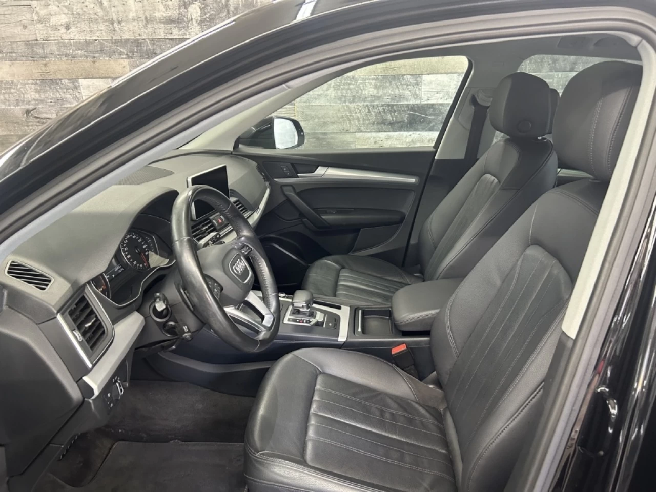 2018 Audi Q5 Progressiv AWD CUIR NAV TOIT PANO **APPROUVÉ À 99. Image principale