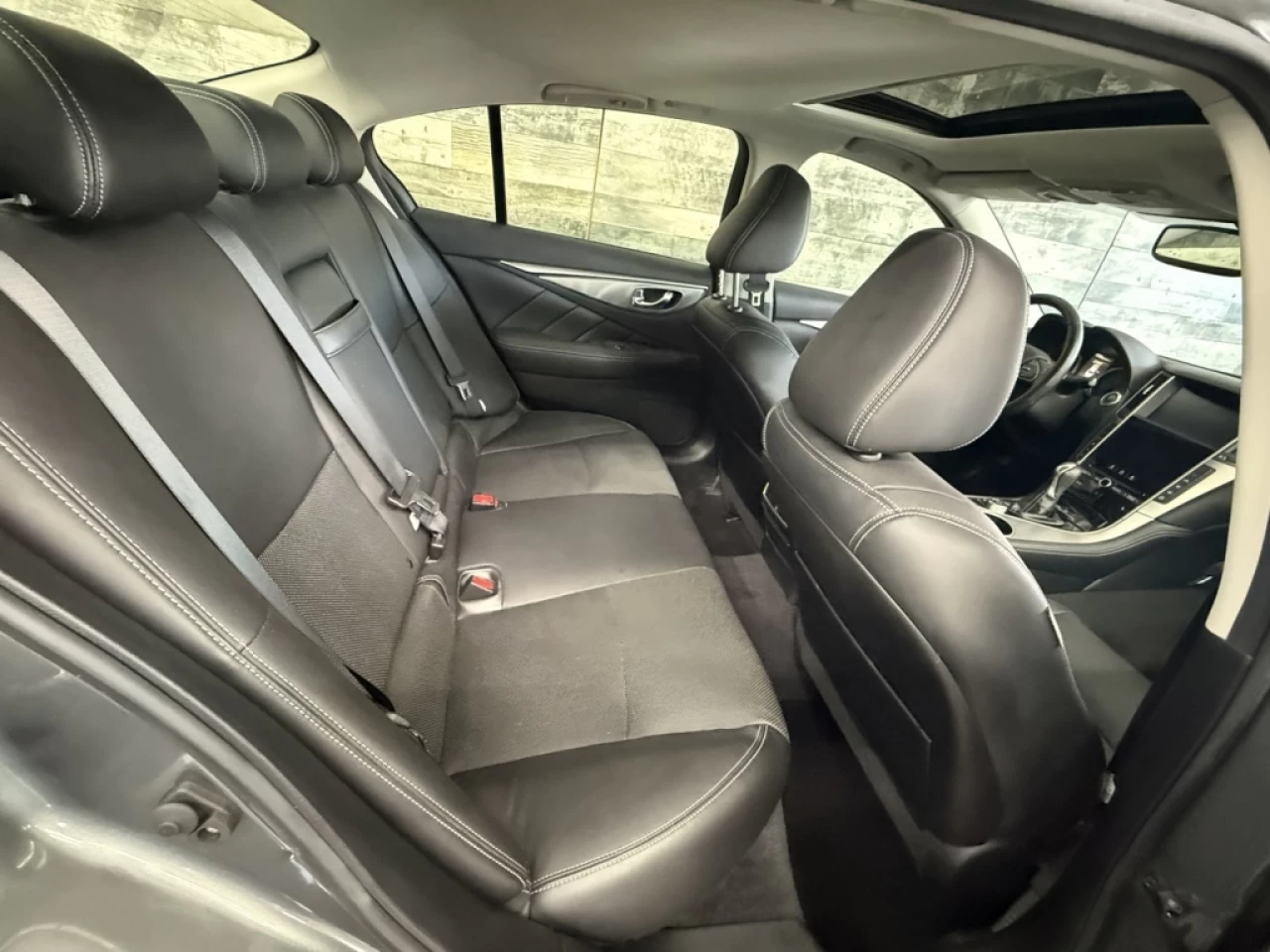 2017 Infiniti Q50 AWD CUIR TOIT NAV **APPROUVÉ À 99.9%** Image principale