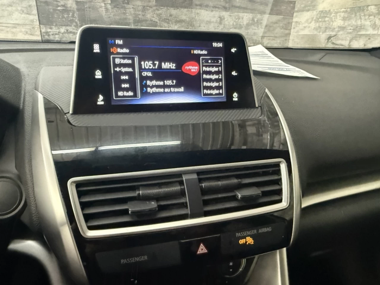 2020 Mitsubishi Eclipse Cross ES Bluetooth Mag Sieges chauffant **ApprouvÉe 99,9 Image principale