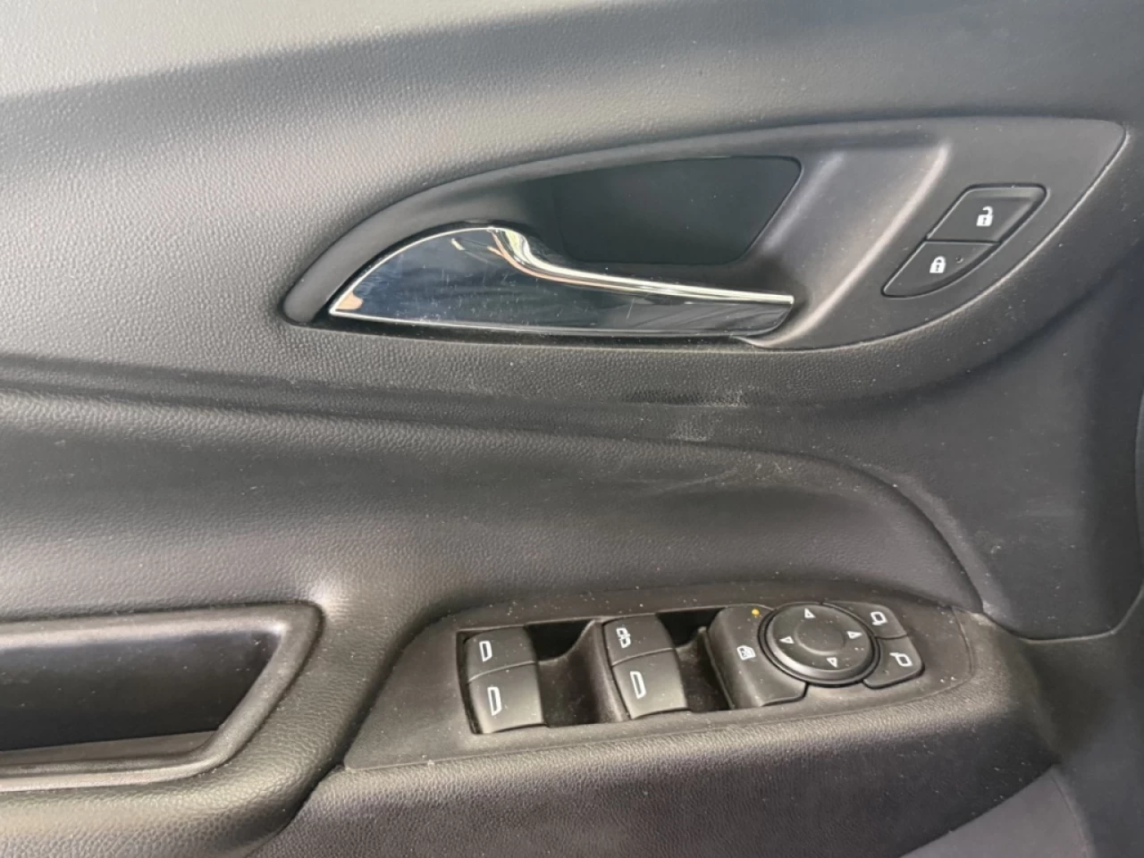 2020 Chevrolet Equinox LT Bluetooth Commande au volant **ApprouvÉ 99,9%** Image principale