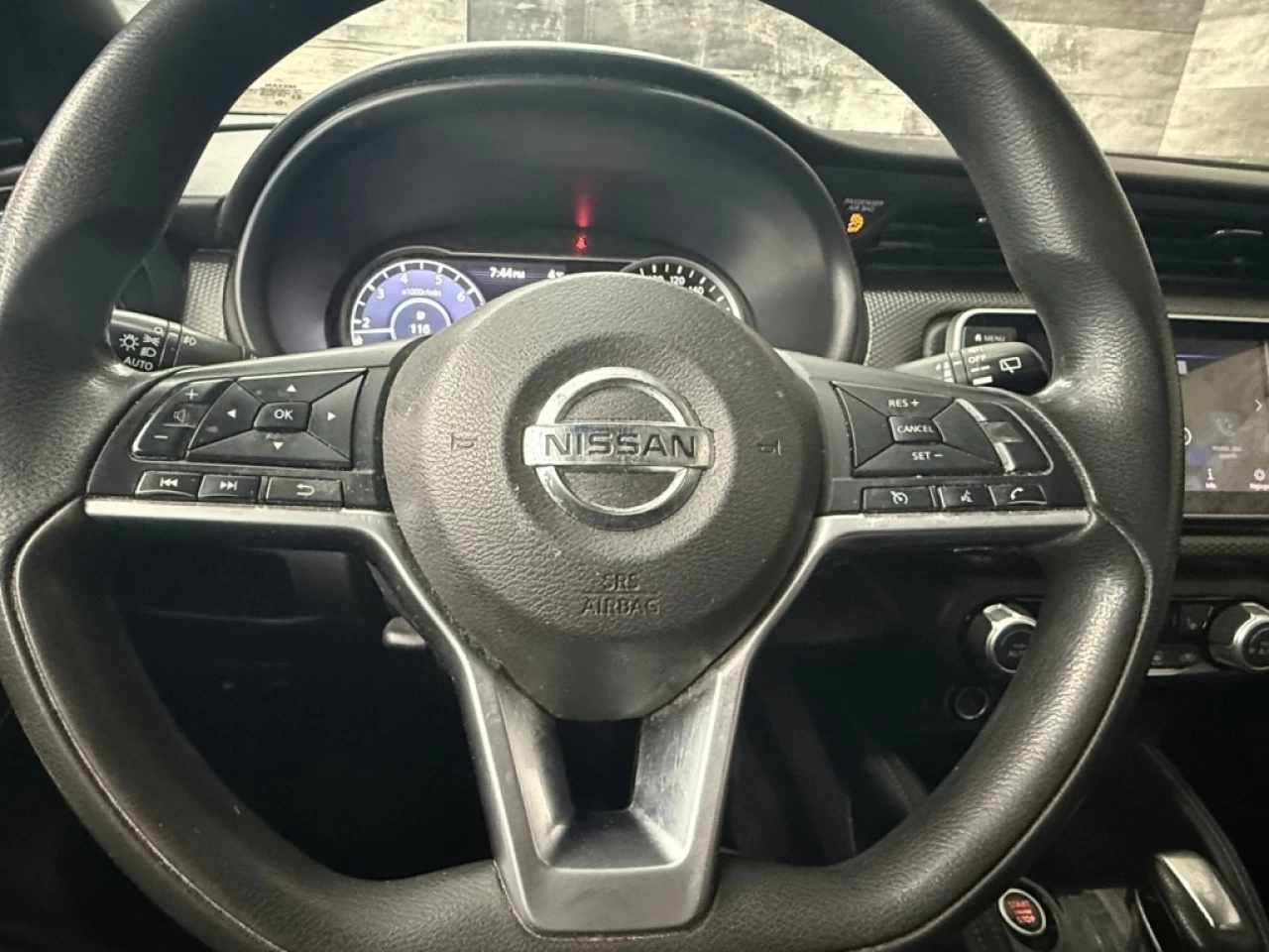 2018 Nissan Kicks SV Bluetooth camera recul **ApprouvÉe 99,9%** Image principale