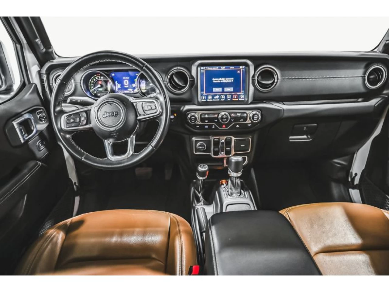 2021 Jeep Wrangler 4XE Unlimited Sahara 4x4F GROUPE REMORQUAGE Main Image