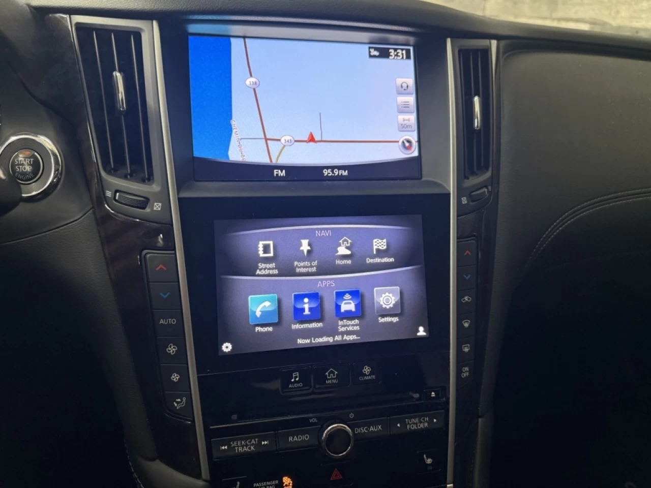 2018 Infiniti Q50 2.0t LUXE AWD CUIR TOIT NAV ** APPROUVÉ À 99.9% ** Image principale