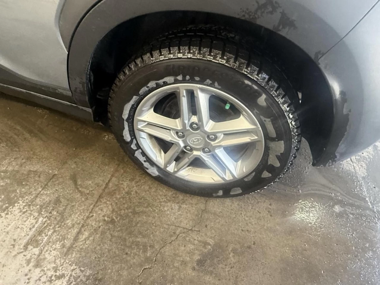 2019 Hyundai Kona Essential AWD CAM DE RECUL BLUETOOTH **APPROUVÉ À Image principale