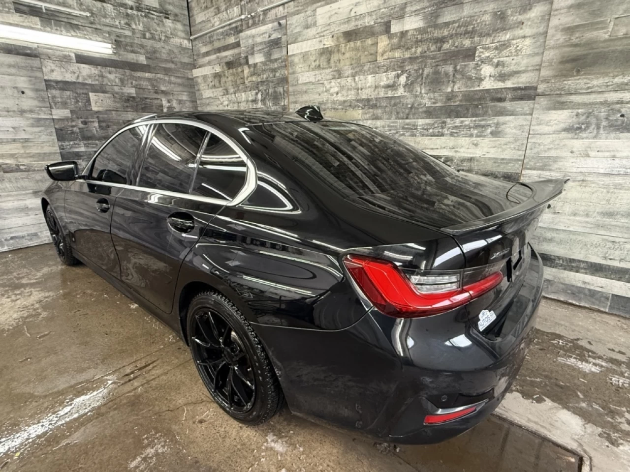 2021 BMW 3 Series 330i xDrive AWD CUIR TOIT NAV ** APPROUVÉ À 99.9% Image principale