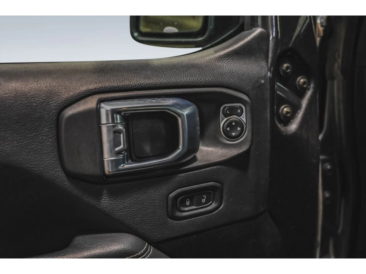 2022 Jeep Wrangler Unlimited Sahara 4x4 Image principale