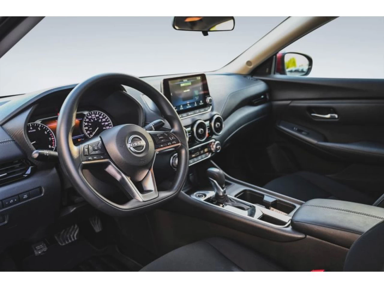 2024 Nissan Sentra SV Image principale