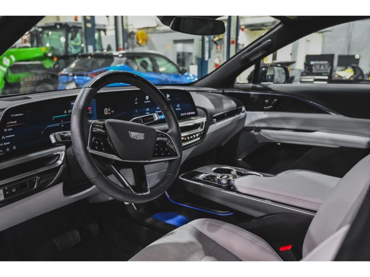 2024 Cadillac LYRIQ Luxury 2 AWD Image principale