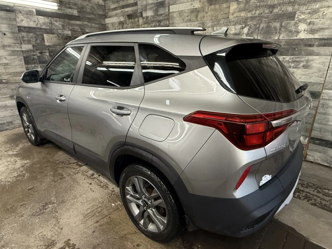 2021 Kia Seltos LX AWD **APPROUVÉ À 99.9%** Image principale