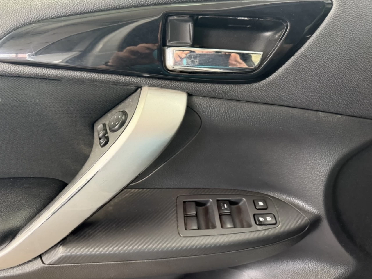 2022 Mitsubishi Eclipse Cross SE AWD CAM DE RECUL ** APPROUVÉ À 99.9%** Image principale