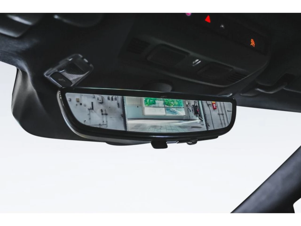 2025 Chevrolet Corvette 3LT MAGNETIC RIDE PERFORMANCE EXHAUST Main Image