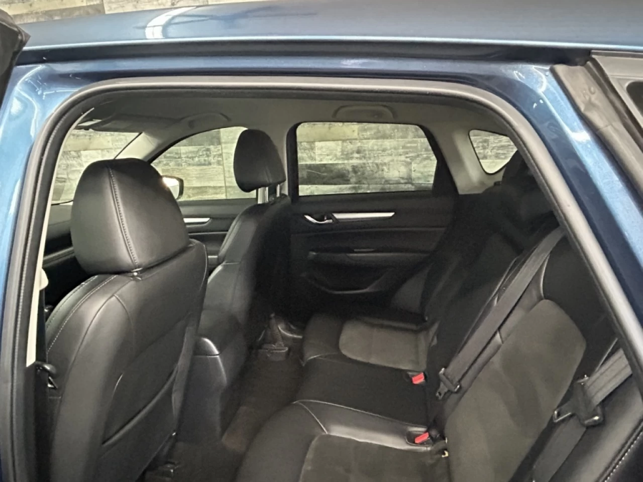 2018 Mazda CX-5 GS AWD NAV CUIR **APPROUVÉE 99,9%** Main Image