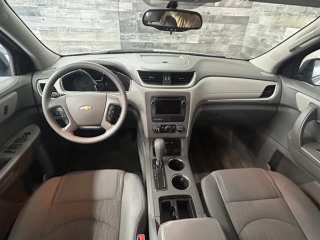 Chevrolet Traverse 8 PASS AWD BLUETOOTH CAM DE RECUL ***APPROUVÉE 99. 2017