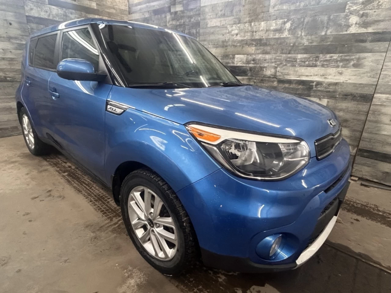 2018 Kia Soul EX CUIR TOIT CAM DE RECUL **APPROUVÉ À 99.9%** Image principale