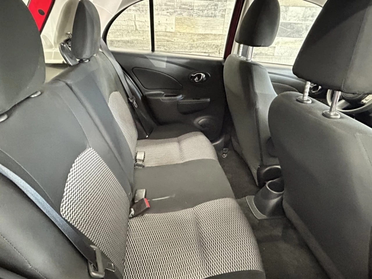 2017 Nissan Micra S AUTO A/C BLUETOOTH **APPROUVÉE 99,9%** Image principale