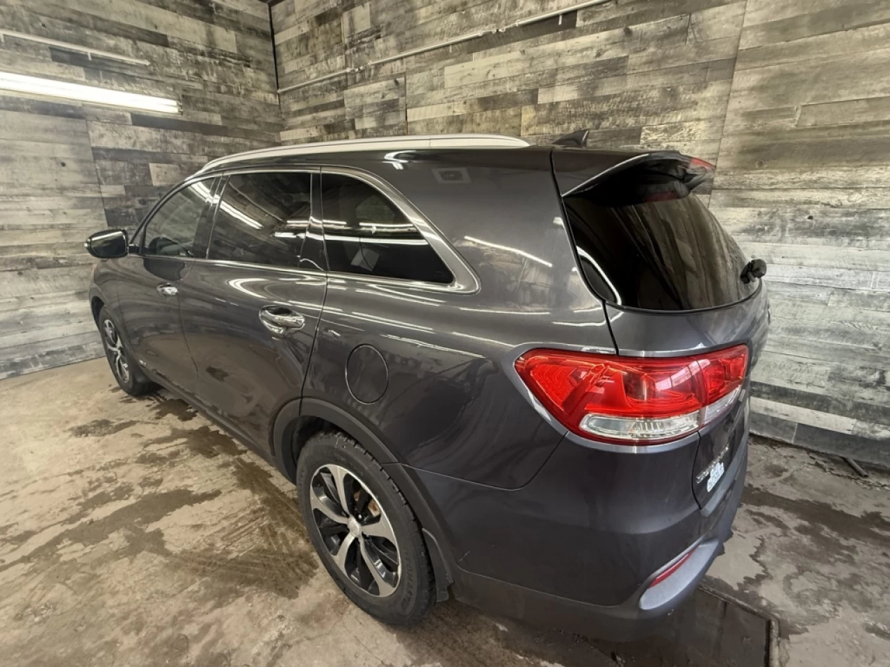 2018 Kia Sorento EX Turbo AWD CUIR **APPROUVÉ À 99.9%** Image principale