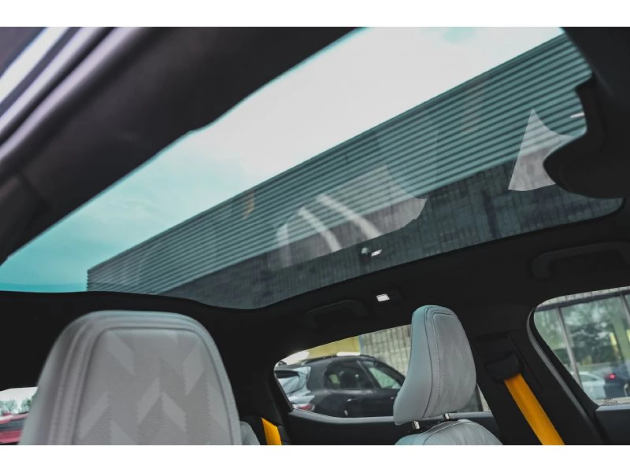 2024 Polestar 2 Long Range Dual Motor Performance Plus Image principale