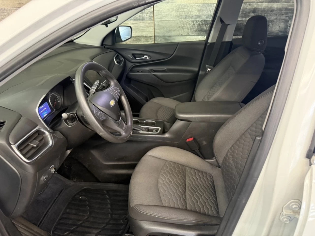 2020 Chevrolet Equinox LT Bluetooth Commande au volant **ApprouvÉ 99,9%** Image principale