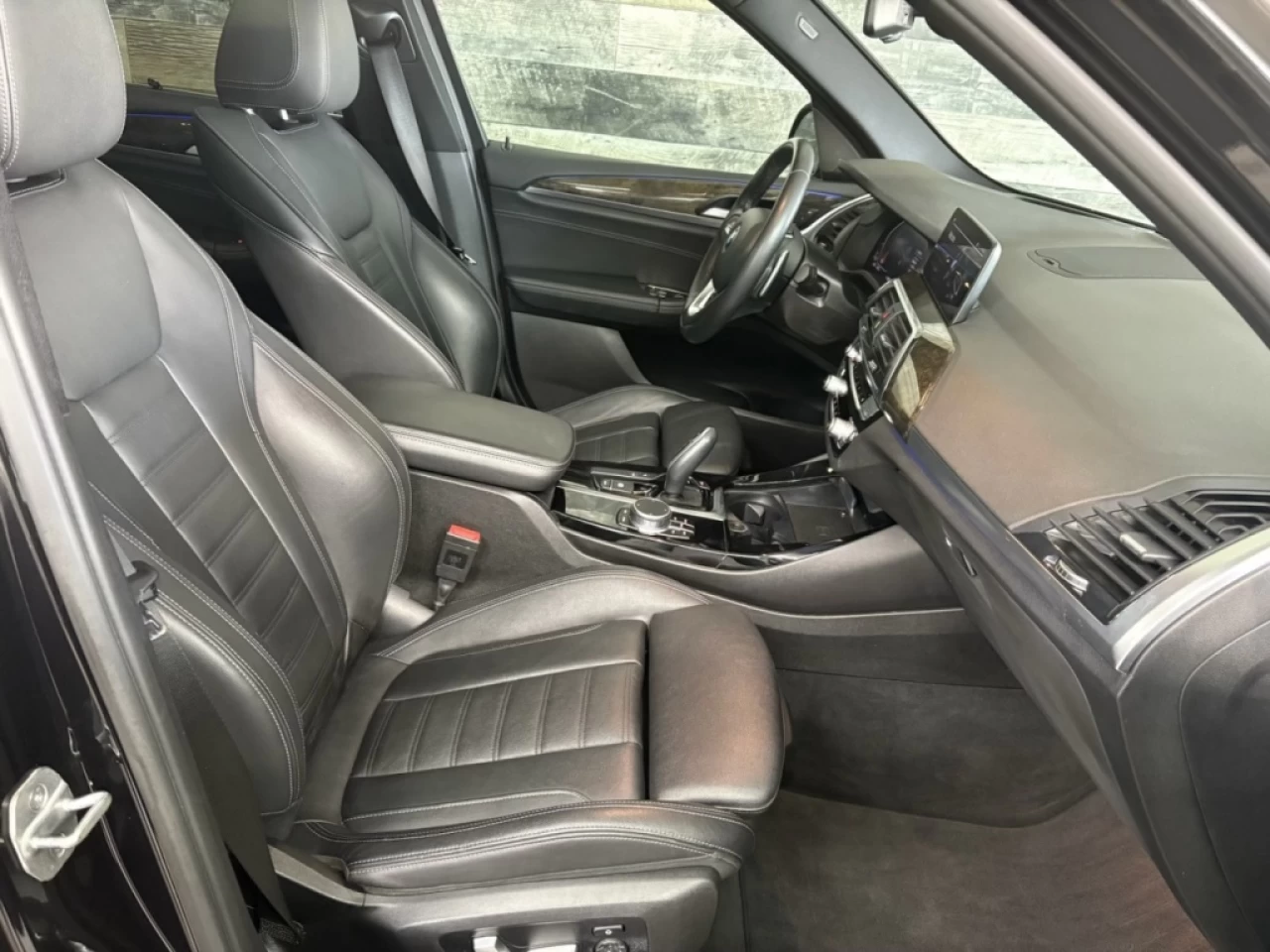 2021 BMW X3 xDrive30i AWD CUIR NAV TOIT OUVRANT ** APPROUVÉ À Image principale