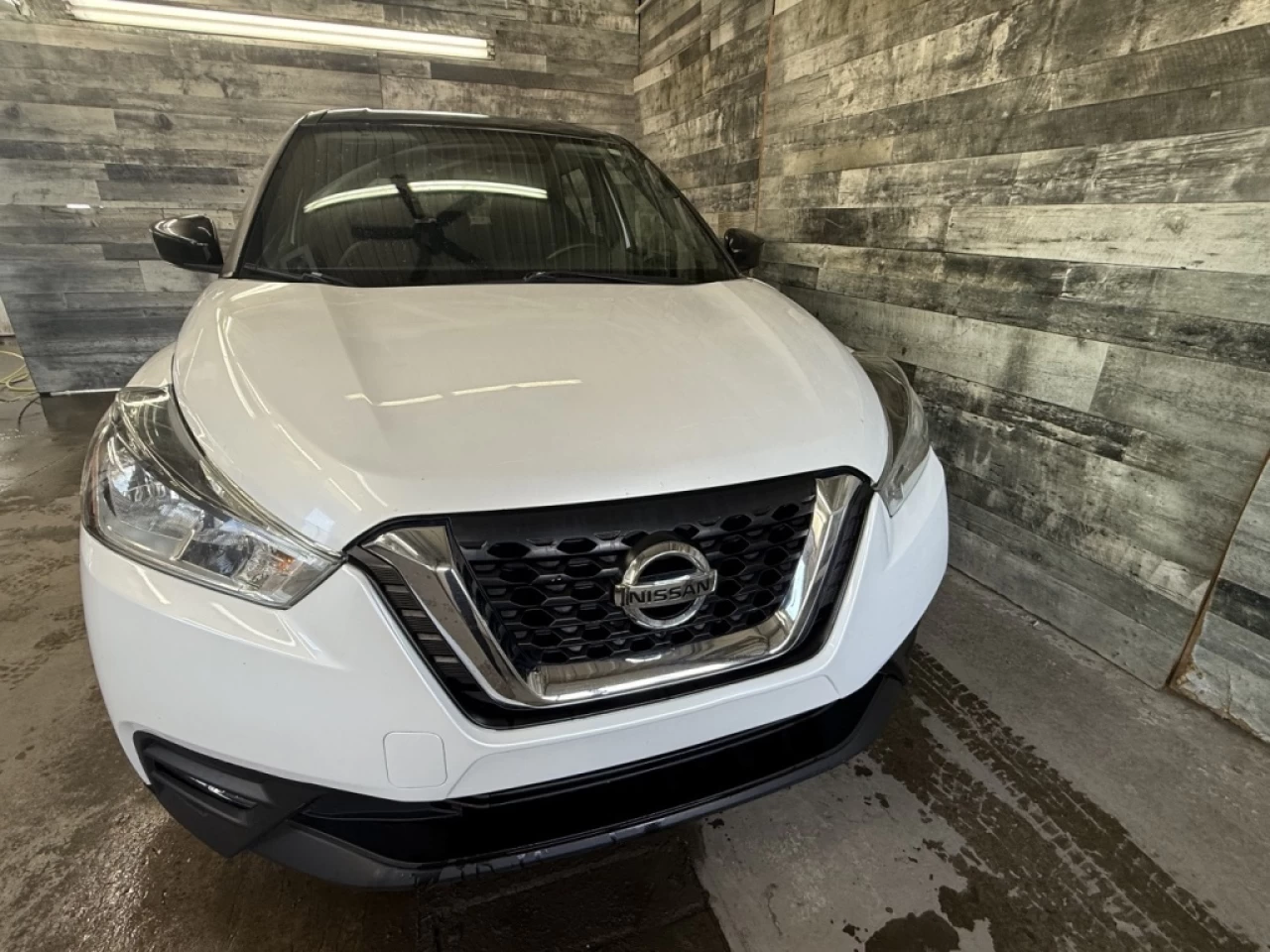 2019 Nissan Kicks SR AUTO CAM DE RECUL BLUETOOTH **APPROUVÉ À 99.9%* Image principale