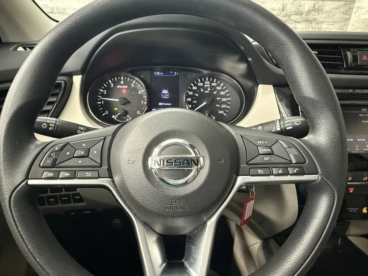 2021 Nissan Qashqai S AWD CAM DE RECUL ** APPROUVÉ À 99.9%** Image principale