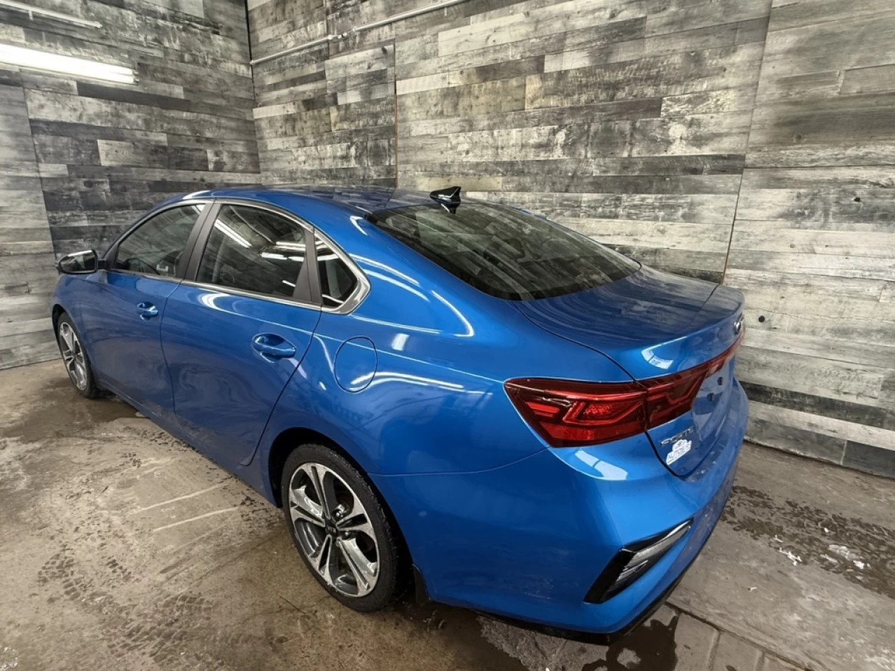 2021 Kia Forte EX Apple CarPlay, Toit, Bluetooth ** APPROUVÉ À 99 Image principale