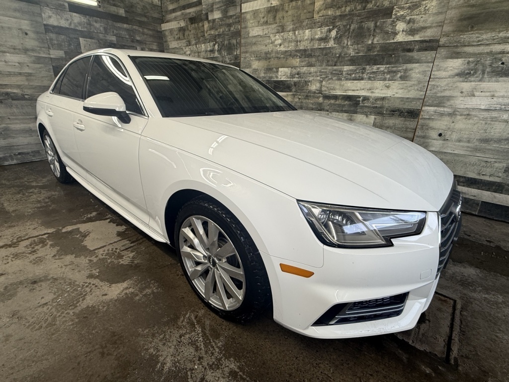Audi 2018 A4 Komfort S TRONIC AWD CUIR TOIT **APPROUVÉ À 99.9%*
