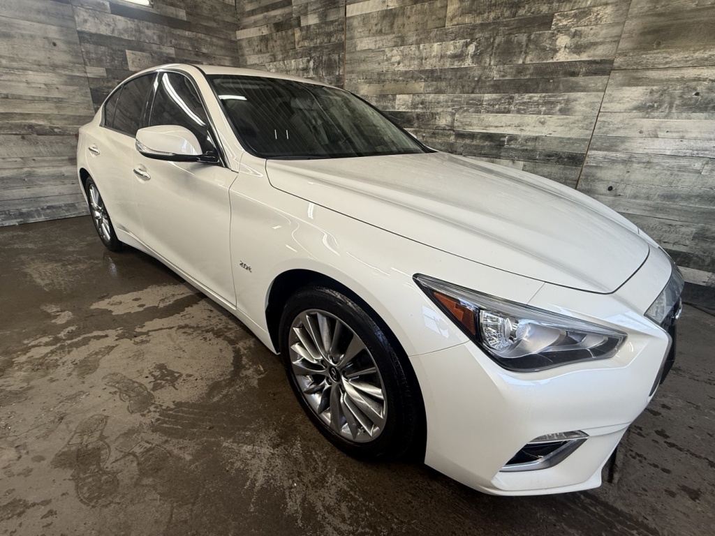 Infiniti 2018 Q50 2.0t LUXE AWD CUIR TOIT NAV ** APPROUVÉ À 99.9% **